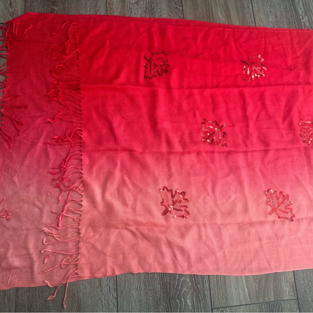🌞Sale 3 for $15 Lightweight  scarf / shawl with Leaf Embroidery🍁 - Picture 3 of 7